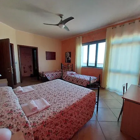 Casadea Homestay *